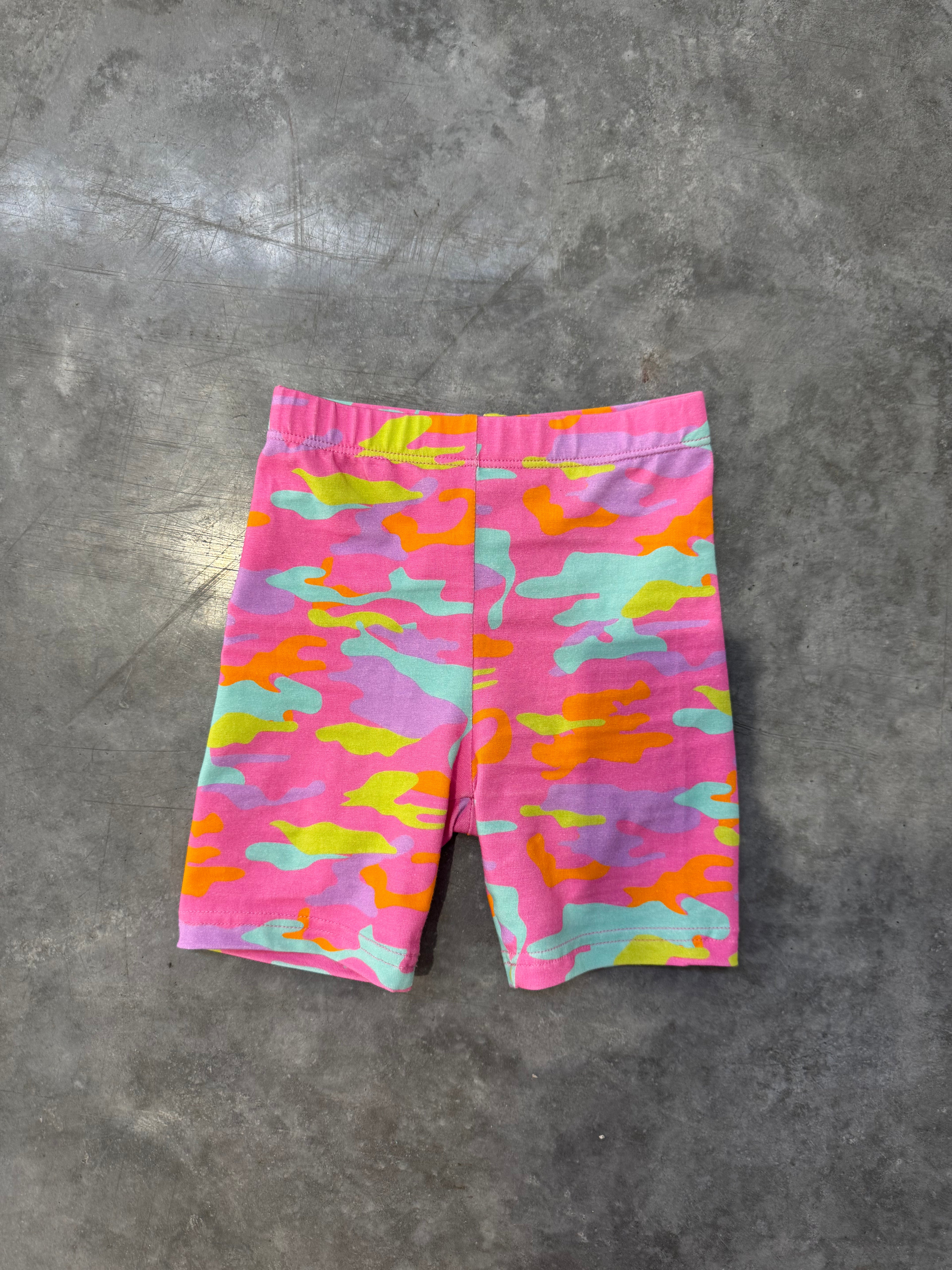 Alea camo shorts