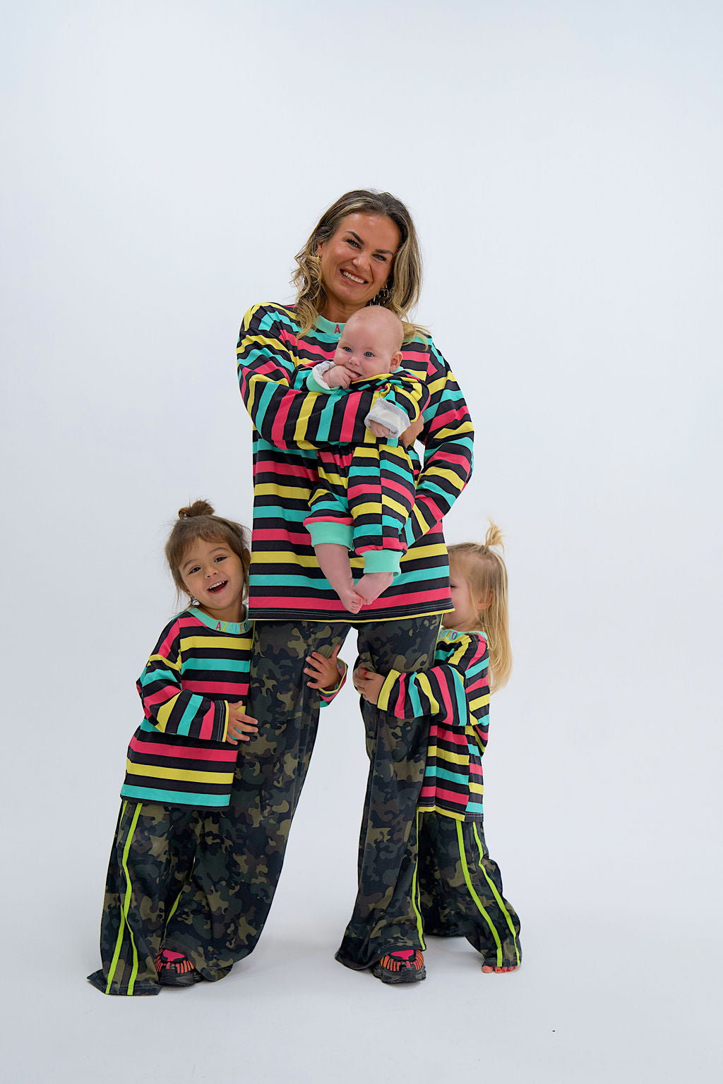 The Azari camo pants adult